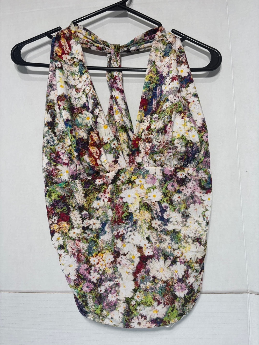 Guess Women’s Floral Print Halter Tank Top Colourful Maximalism Boho Hippie Girl